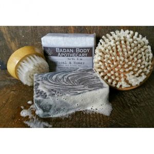 badan-organic-activated-charcoal-raw-honey-detoxifying-cleanser-for-face-and-body-handmade-acne-fighting-bar.jpg