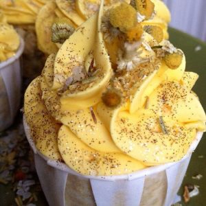 ginger-chamomille-and-rosemary-mini-bath-bomb-cupcakes.jpg